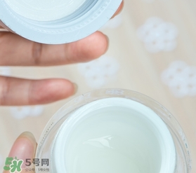 dr.wu達(dá)爾夫玻尿酸面霜怎么樣？dr.wu玻尿酸面霜怎么用？