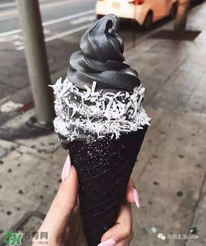 炭黑冰淇淋好吃嗎？炭黑冰淇淋哪里買？