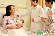 夏天坐月子可以吹風(fēng)扇嗎？夏天風(fēng)扇能不能給產(chǎn)婦用？