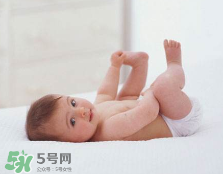 寶寶尿布疹可以擦紅霉素軟膏嗎？紅霉素軟膏對(duì)尿布疹有效嗎？