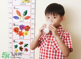 兒童什么時(shí)候補(bǔ)鈣效果好？兒童鈣片應(yīng)該怎么吃？