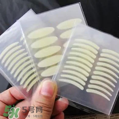 長(zhǎng)期用假睫毛雙眼皮貼對(duì)眼睛有什么傷害？