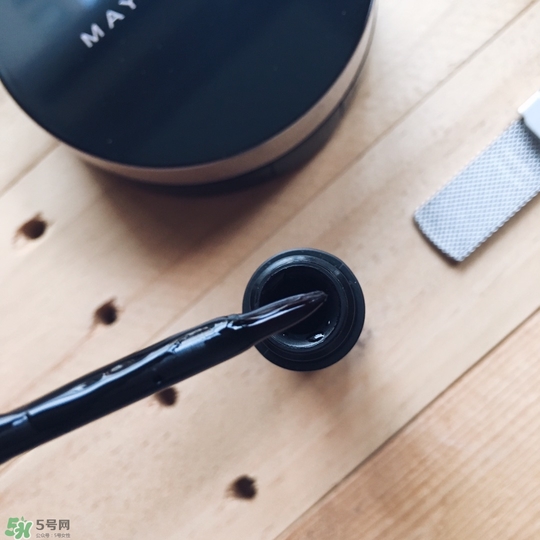 美寶蓮眉膠好不好？美寶蓮眉膠怎么用