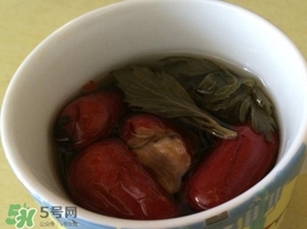 艾葉是什么植物？艾葉和艾草是一回事嗎？
