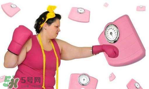 男子喝尿6年減肥100斤 喝尿真的能減肥嗎？