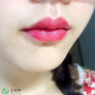 嬌蘭小黑裙022多少錢？嬌蘭小黑裙022專柜價格