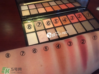 makeup revolution桃花盤怎么畫？makeup revolution桃花盤教程
