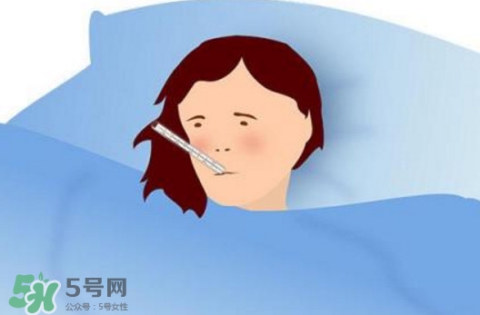 病毒性感冒發(fā)燒怎么辦？病毒性感冒癥狀有哪些