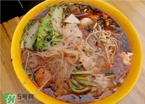 麻辣燙和冒菜有啥區(qū)別？麻辣燙和冒菜哪個(gè)好吃？