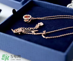 施華洛世奇跳動的心是什么材質(zhì)？跳動的心項鏈是銀的嗎？