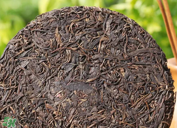 普洱茶減肥生茶好還是熟茶好？生茶和熟茶哪個減肥效果好？