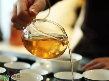 普洱生茶好喝還是熟茶好喝？普洱喝生茶還是熟茶？