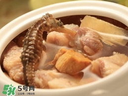 鱷魚肉燉湯要去皮嗎？鱷魚肉煲湯新鮮的好還是干的好