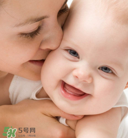 洗鼻器對(duì)寶寶有害嗎？ 寶寶洗鼻器的危害