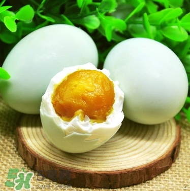 端午節(jié)為什么要吃綠豆糕？端午節(jié)為什么要吃鴨蛋？