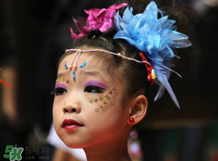 六一怎么給寶貝化妝？六一兒童節(jié)怎么化妝？