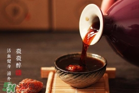 女兒紅可以加熱喝嗎？女兒紅用什么容器加熱最好