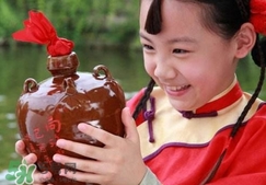 女兒紅可以直接喝嗎？女兒紅可以兌酒喝嗎？