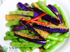 四季豆可以和茄子一起炒嗎？四季豆和茄子能一起煮嗎？
