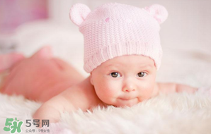 嬰兒吃藥可以混在奶粉里面吃嗎？嬰兒吃藥怎么吃？