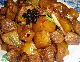 狗肉可以和土豆一起吃嗎？狗肉和土豆能一起吃嗎？