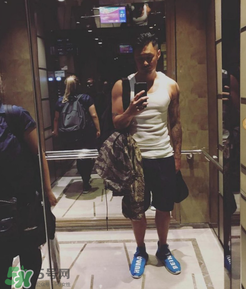 余文樂藍色運動鞋是什么牌子？余文樂ins同款球鞋品牌