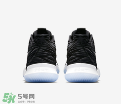 nike kyrie 3 black ice多少錢(qián)？耐克歐文總決賽戰(zhàn)靴專柜價(jià)格