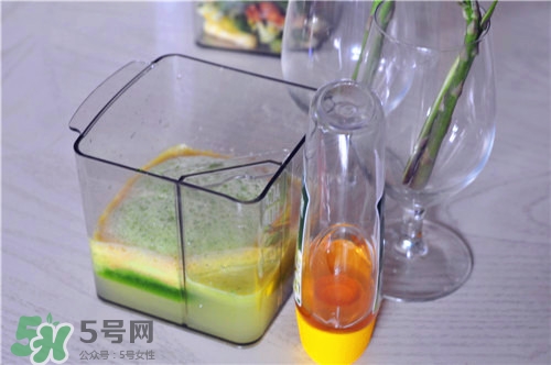 蘆筍可以榨汁嗎？蘆筍可以和什么一起榨汁