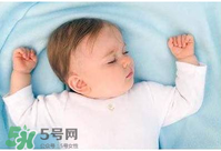 夏季寶寶體溫多少正常？夏季寶寶體溫會偏高嗎？