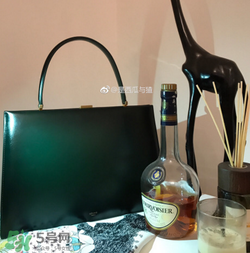 celine clasp多少錢？celine clasp專柜價格