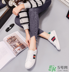 gucci小白鞋多少錢？古馳小白鞋國內(nèi)專柜價格