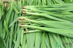 楊梅和韭菜能一起吃嗎？喝楊梅湯能吃韭菜嗎？