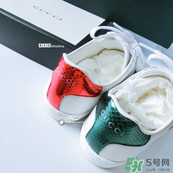 gucci小白鞋偏碼嗎？古馳小白鞋尺碼偏大嗎？