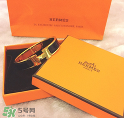 愛馬仕手鐲怎么打開？愛馬仕手鐲怎么帶？
