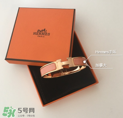 愛馬仕手鐲怎么打開？愛馬仕手鐲怎么帶？