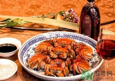 吃花蓋蟹可以喝啤酒嗎？吃花蓋蟹能喝啤酒嗎