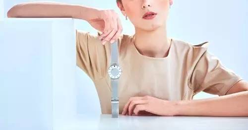 eone手表怎么看時間？eone手表時間怎么調(diào)？