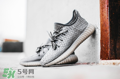 adidas yeezy 350 boost v2蟒蛇皮定制版多少錢？