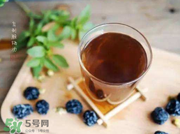 酸梅湯不能和什么一起吃？酸梅湯和什么食物相克？