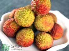 黑葉荔枝和妃子笑哪個(gè)好吃？黑葉荔枝和妃子笑的區(qū)別