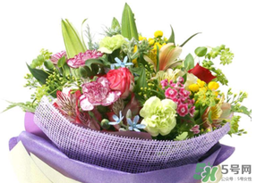 父親節(jié)可以送花嗎？父親節(jié)送什么花最合適？