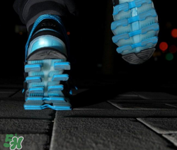 adidas刀鋒戰(zhàn)士怎么樣？阿迪達(dá)斯刀鋒戰(zhàn)士測(cè)評(píng)