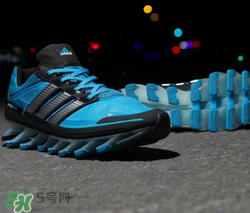 adidas刀鋒戰(zhàn)士怎么樣？阿迪達(dá)斯刀鋒戰(zhàn)士測(cè)評(píng)
