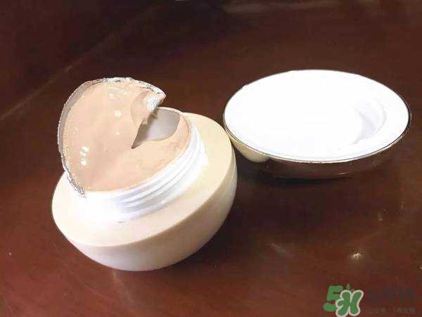 郁美凈粉底霜怎么樣？郁美凈粉底霜色號(hào)試色