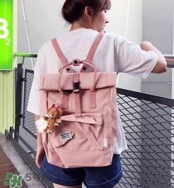 rootote和anello哪個(gè)好？rootote和anello雙肩包哪個(gè)更好？
