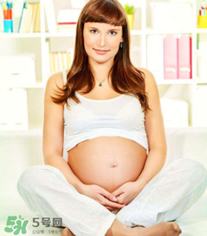 孕婦長痱子可以用痱子粉嗎？痱子粉對孕婦有危害嗎？