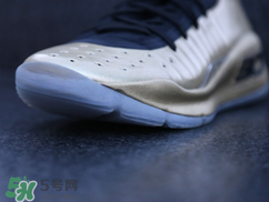 under armour curry4 parade怎么樣？庫里第四代戰(zhàn)靴金屬色細節(jié)照片