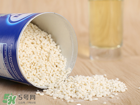美林菊花晶可以和奶粉一起喝嗎？美林菊花晶可以加在奶里嗎？