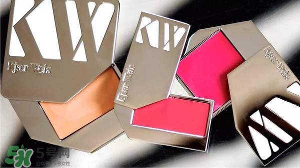 Kjaer Weis口紅怎么樣？Kjaer Weis口紅色號試色