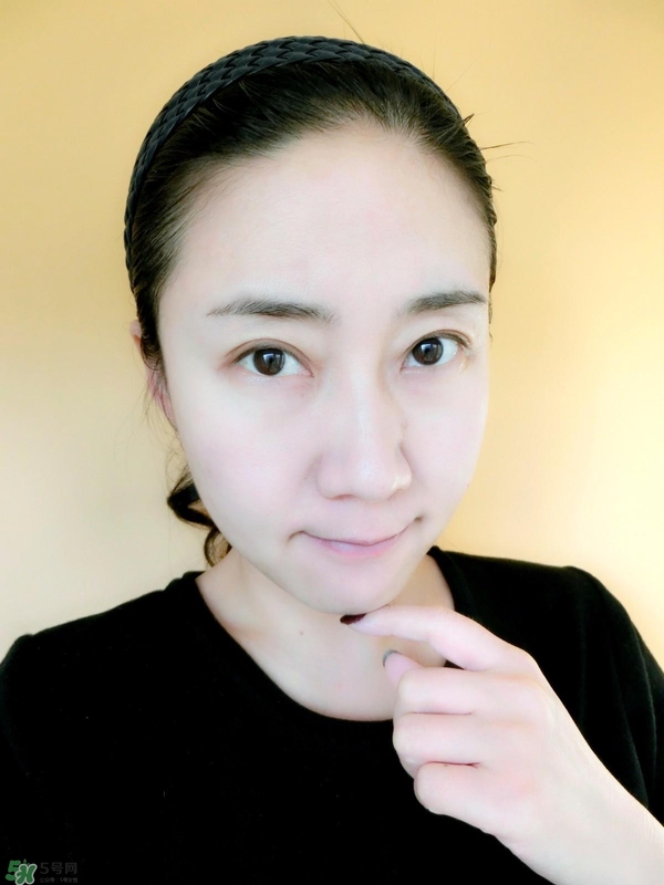 香蒲麗綠色面膜怎么用？香蒲麗綠色水光面膜使用方法